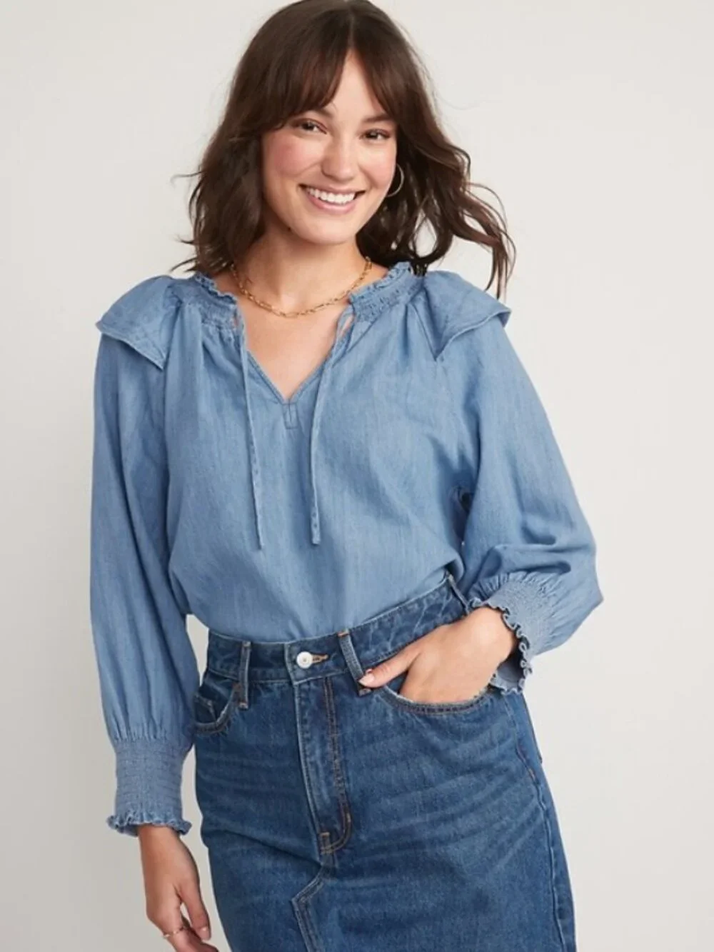 Old Navy Puff-Sleeve Non-Stretch Jean Ruffle-Trimmed Poet Blouse M